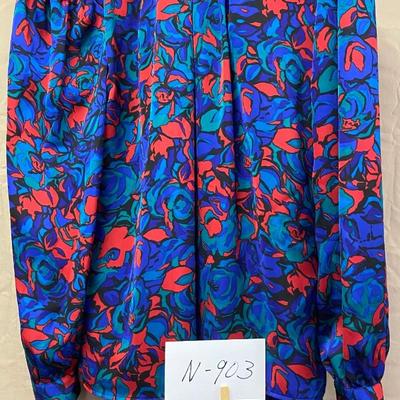 14 sz Blouse and Skirt Set