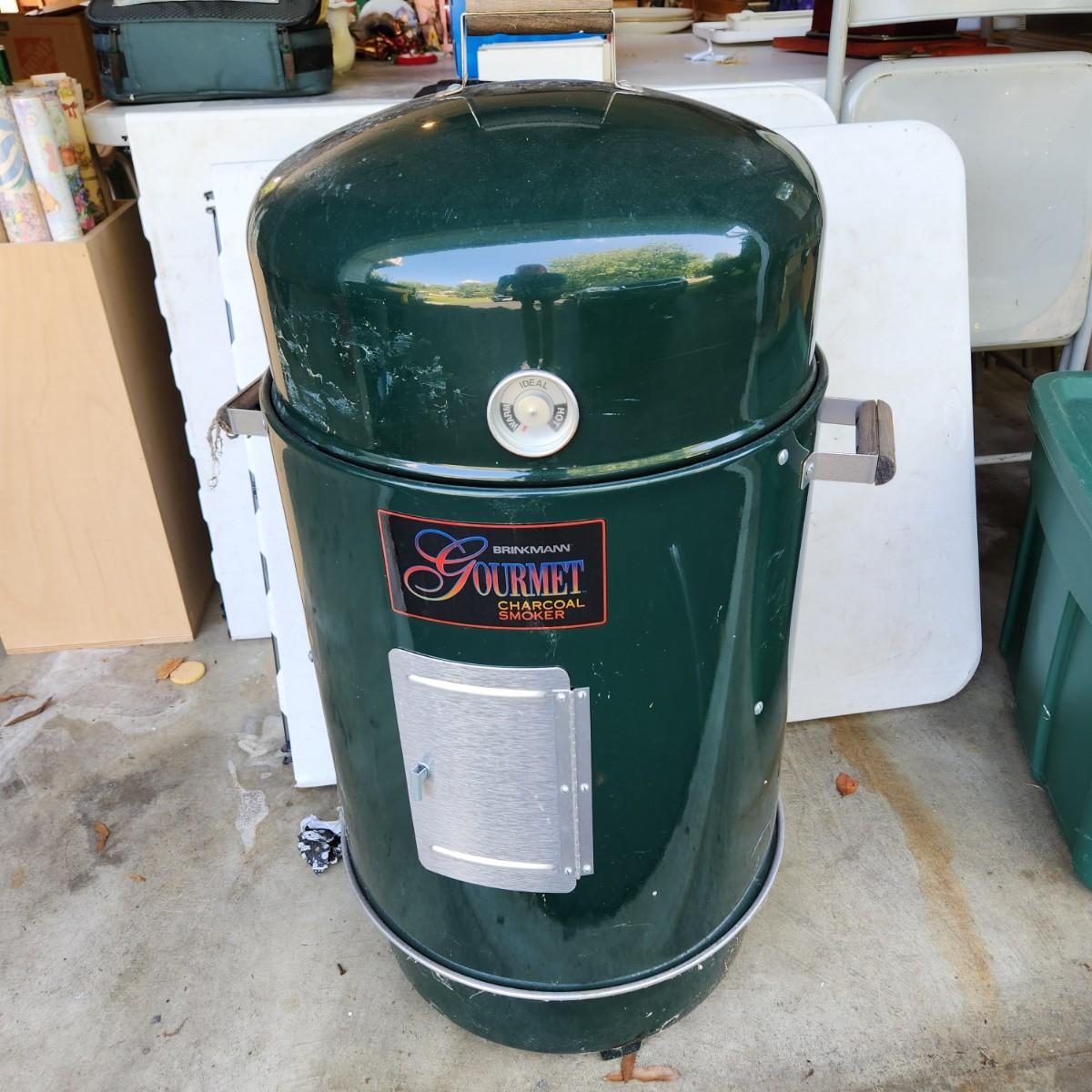 Brinkmann Gourmet Charcoal Smoker New