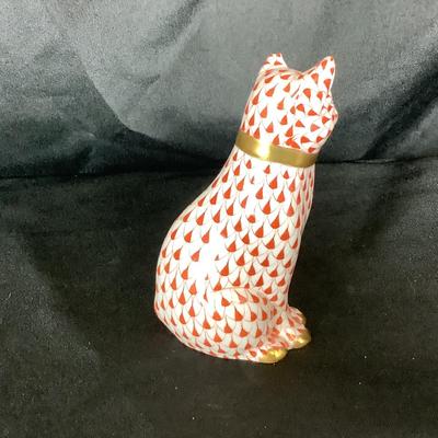 Lot. 6057 Vintage Herend HVNGARY  Hand Made/ Hand Painted Rust Cat with Bow