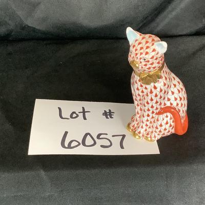 Lot. 6057 Vintage Herend HVNGARY  Hand Made/ Hand Painted Rust Cat with Bow