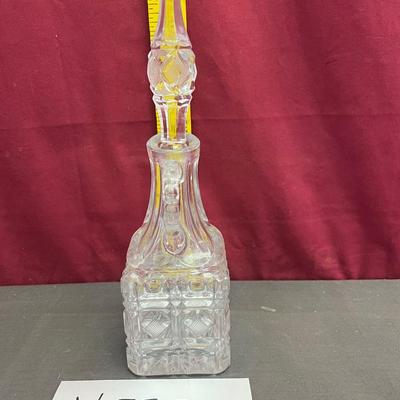 Vintage pressed glass oil or vinegar cruet decanter w/ stopper
