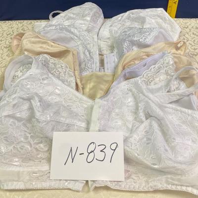 44DD Bras