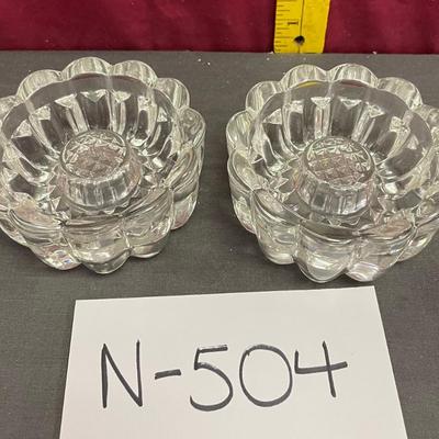 Retro flower shaped glass candlestick holders