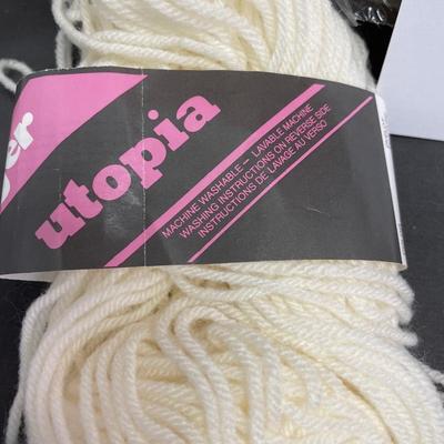 Yarn and pattern