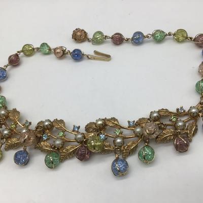 Absolutely Gorgeous Vintage Necklace
