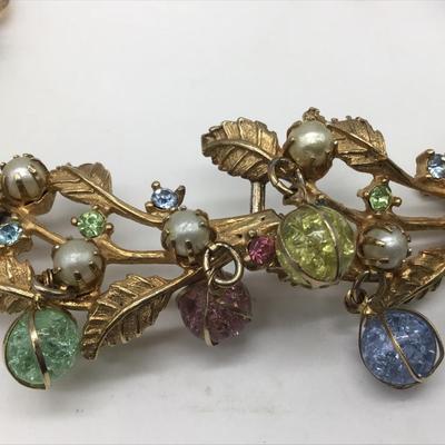 Absolutely Gorgeous Vintage Necklace