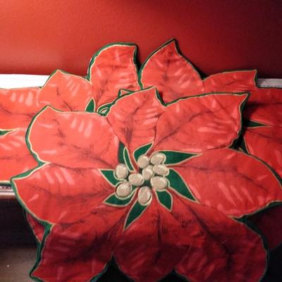 Set of 3 Poinsettia Mats