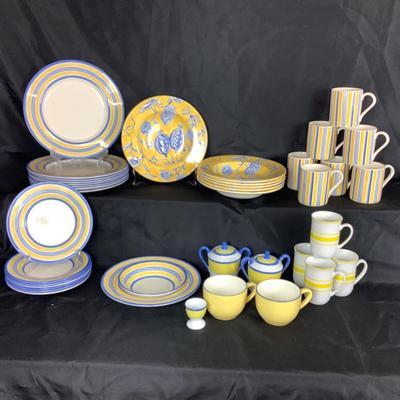 Lot. 6010 Royal Fine Earthware Lot