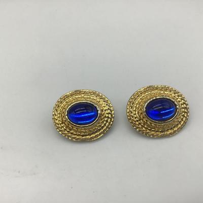 Vintage Beautiful Blue Fashion Earrings
