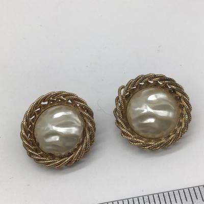 Vintage Kramer Earrings
