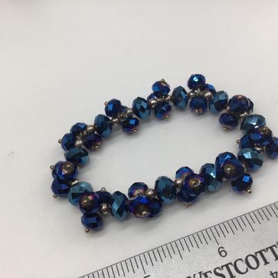 Blue Glass Faucted Bracelet