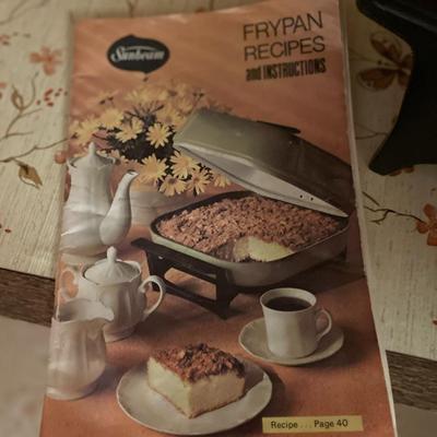 SunBeam Frypan & Plastic Containers
