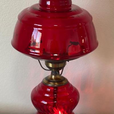 Rate Vintage 1971 L&L WMC Ruby Red Hurricane Lamp