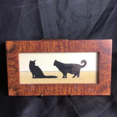 6092 Wendy Wubbels Hand-cut Cats Silhouette & Black Oval Framed Silhouette