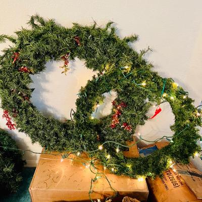Large Christmas Wreaths (BR- JM)