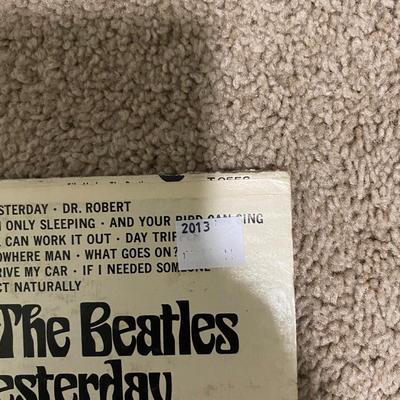 Beatles Yesterday and Today Capital T2553