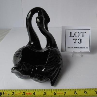 Nice Camark Pottery Glossy Swan Planter
