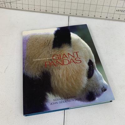 #25 Smithonian Book of Giant Pandas