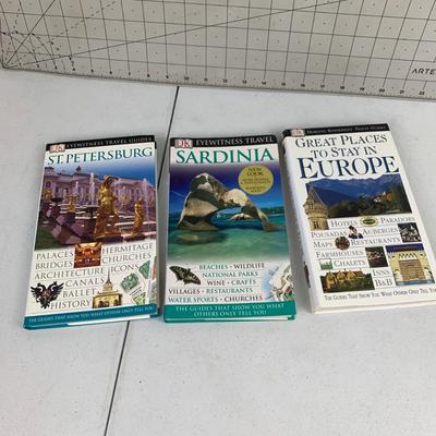 #40 Eyewitness Travel Guides: St. Petersburg, Sardinia & Europe