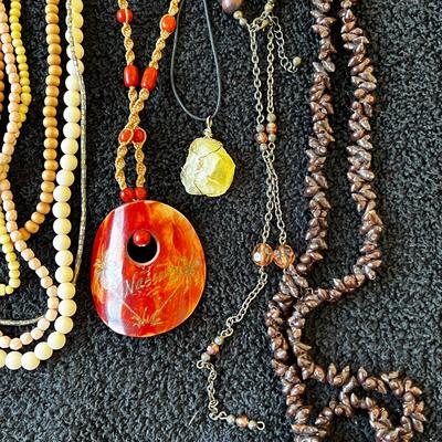 Necklace lot
