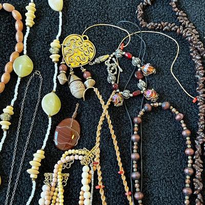 Necklace lot