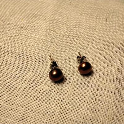 Cranberry Pearl Stud Earrings
