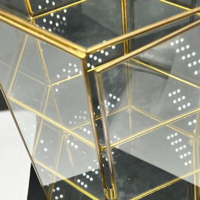 6 sided three level glass display case