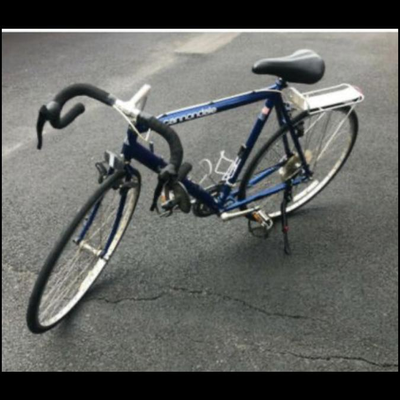 Nice Ride! Vintage, One Frame, Cannondale, Men’s Road Bike, 21 inch frame, Wheel Size: 27 in