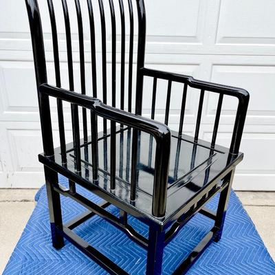 LOT 101  VINTAGE BLACK LACQUER CHINESE MODERN ARM CHAIR SPINDLE BACK & SIDES