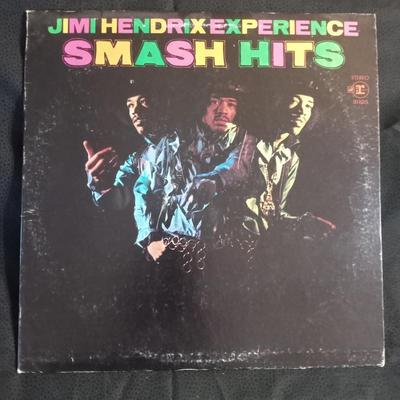 LOT 30  JIMI HENDRIX EXPERIENCE VINYL RECORD ALBUM