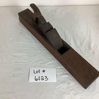 Lot. 6123. Large Vintage 22â€ Wood Planer