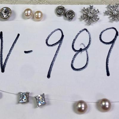 Pierced Earrings