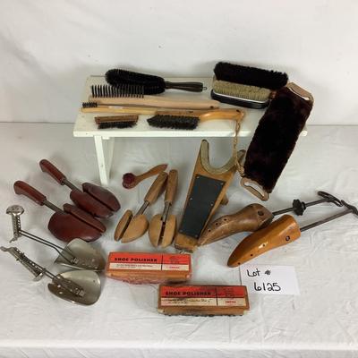 Lot. 6125. Vintage Shoe Polishing Lot