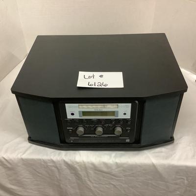 Lot. 6126. TEAC  Turntable/cassette/CD Recorder with Radio