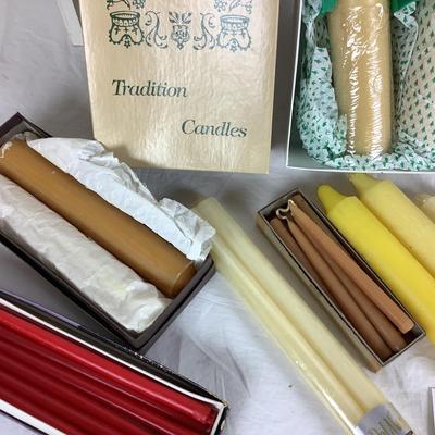 Lot. 6127. Assortment of Candles