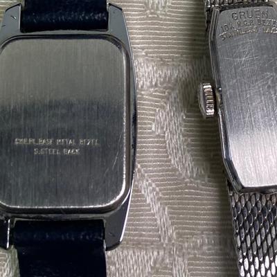 2 Watches