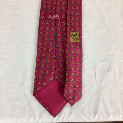 Lot. 6133 Hermes Paris Tie with Rifles