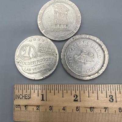 Vintage Collectible Golden Nugget & Caesars Palace Las Vegas One Dollar Gaming Tokens