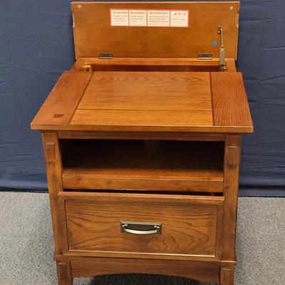 Nice End Table