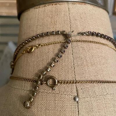 Lot NN Vintage brass, gold and gem necklaces