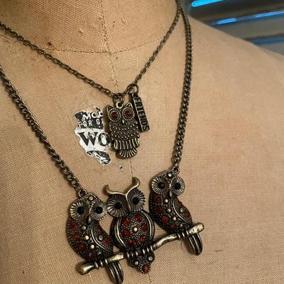 Lot SS bronze tone metal owl necklaces