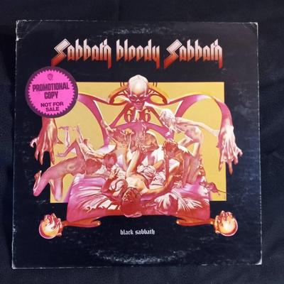 LOT 61  BLACK SABBATH, JETHRO TULL AND BAD COMPANY VINYL RECORD ALBUMS