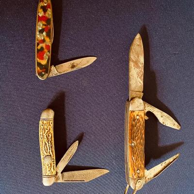 Collectible Pocket Knife Lot