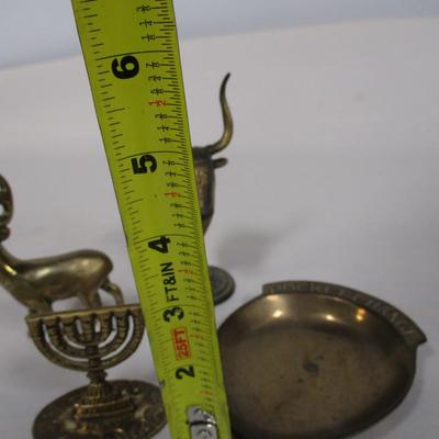 Brass Figures & Display Decor