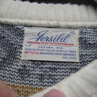 Good Quality Jersild of Neenah Sweater, Sz 40, 100% Dupont Orlon Acrylic