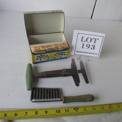 Vintage Recipe Box and Utensils (Lot 194, not 193, sorry)