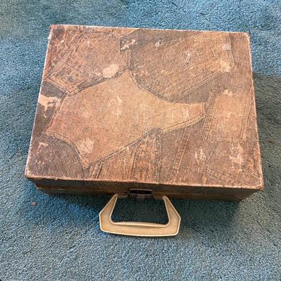 Victrola and Happy Tunes Portable Suitcase record players (GR - NM)