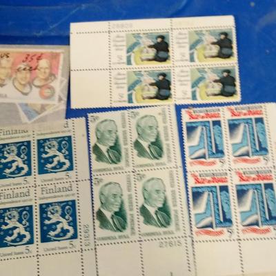 LOT 5 LARGE LOT OF OLD STAMPS