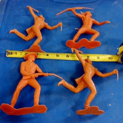 LOT 8  OLD SIX INCH MARX COWBOY AND INDIANS