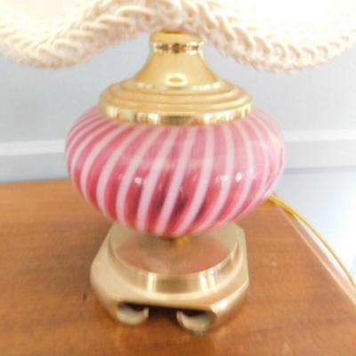Cranberry White Stripe Swirl Belly Glass Table Lamp   (L12)